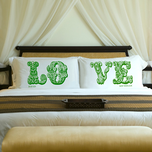 JDS Personalized Gifts Couples Personalized LOVE Connection Pillow Case Sets