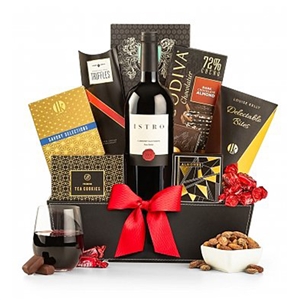 Fifth Avenue Classic Wine and Gourmet Gift Basket