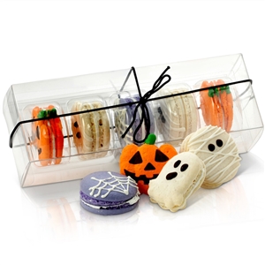 A gift box of 5, 10 or 15 Halloween Decorated Macarons.