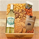 Kosher Certified Gift Box with Noah Estate Riesling combined with tasty snacks.
