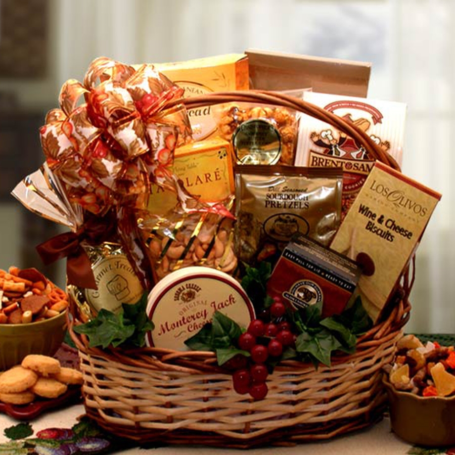 Bountiful Favorites Gourmet Gift Basket - Gift Baskets and Gourmet Gifts