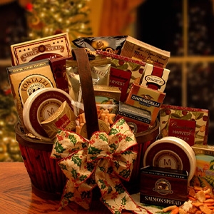 A luxurious Christmas Basket with Gourmet Foods