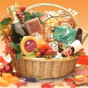Thanksgiving Gourmet Gift Basket - Give thanks to the gourmet in your family!