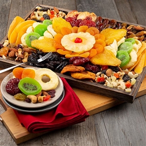 An extra large gift tray with kosher certified dried fruit and nuts.